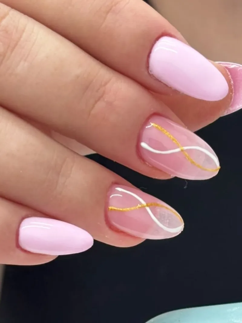Pastel shades with fine waves